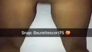 العربية المؤخرة الكبيرة كبير الثدي
