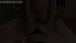تمت معاقبة هذا الأخت المشاغب بعناية