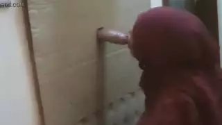 عربي مص الديك