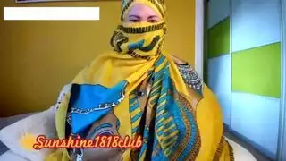 زوجة عربية تركية بالحجاب مع كاميرات إسلامية كبيرة الثدي تسجل يوم أكتوبر
