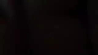 أخت قرنية مارس الجنس الحمار في الظلام