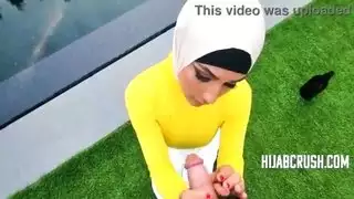 في الحجاب طعم الديك لأول مرة