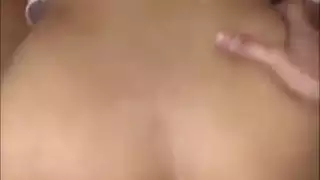 جارى العرص طلع يدينى الكلوت اللى وقع من المنشر و زبره واقف عليا فضل يلعب فى جسمى كله ناكنى فى كل حتة فى جسمى