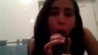 الشرموطه بتفرج حبيبها وتقوله الخياره دى حساها زبرك نيكنى اوى بقا