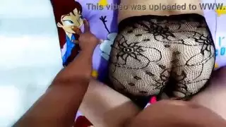 ضربات طاسة وهي تزمل بغات نحويها صحة