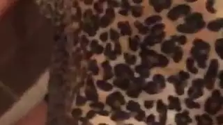 اللسان الحجاب التركي