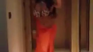 راقصة عربية