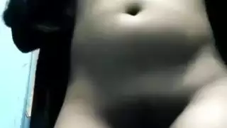 شرموطة مصرية محجبة تستعرض لنياكها