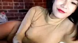 فتاة متحمسة ممارسة الجنس مع صديقها السابق، ويطرح أمام الكاميرا