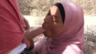 سكس مصري: ستار ساخنة في الصحراء