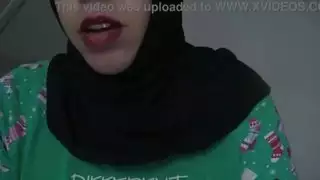 زوجة الديوث العربية الساخنة