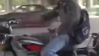 فلاش القضيب العام في إيران لـ