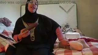زوجة الديوث العربية التي تعيش في لندن